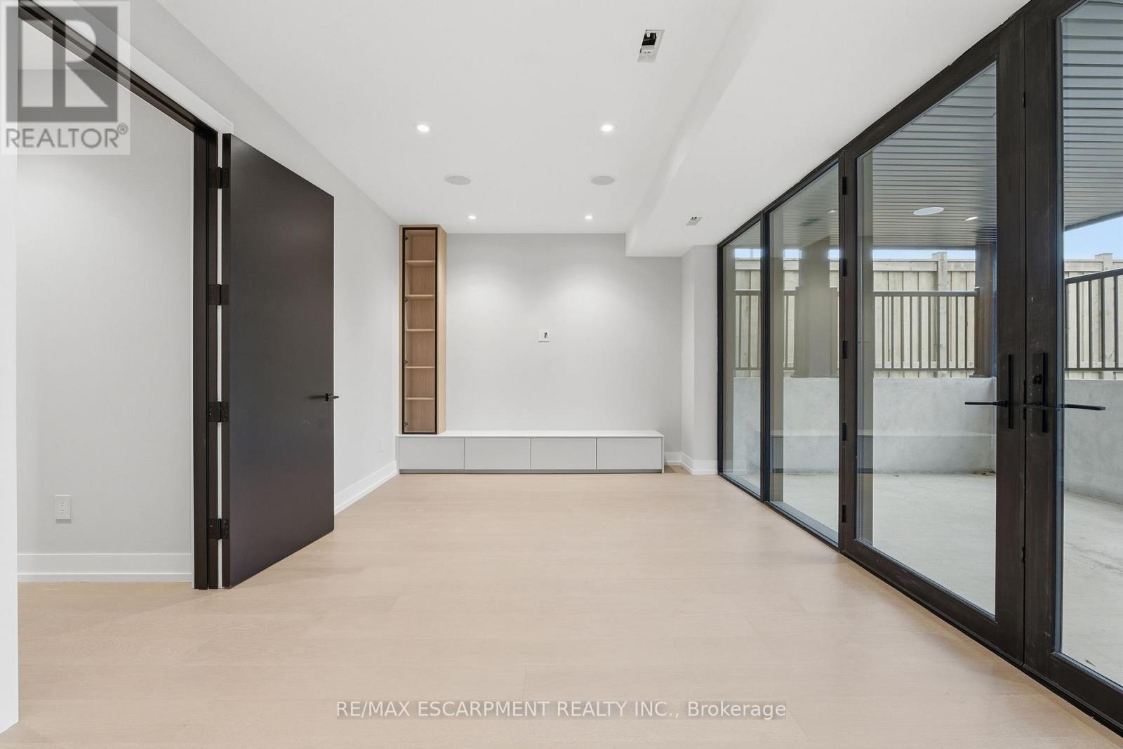 957 Halliday Avenue, Mississauga, ON