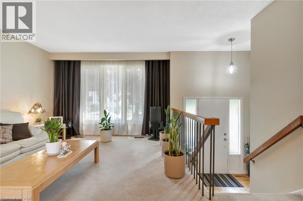 224 Erindale Crescent, Cambridge, ON