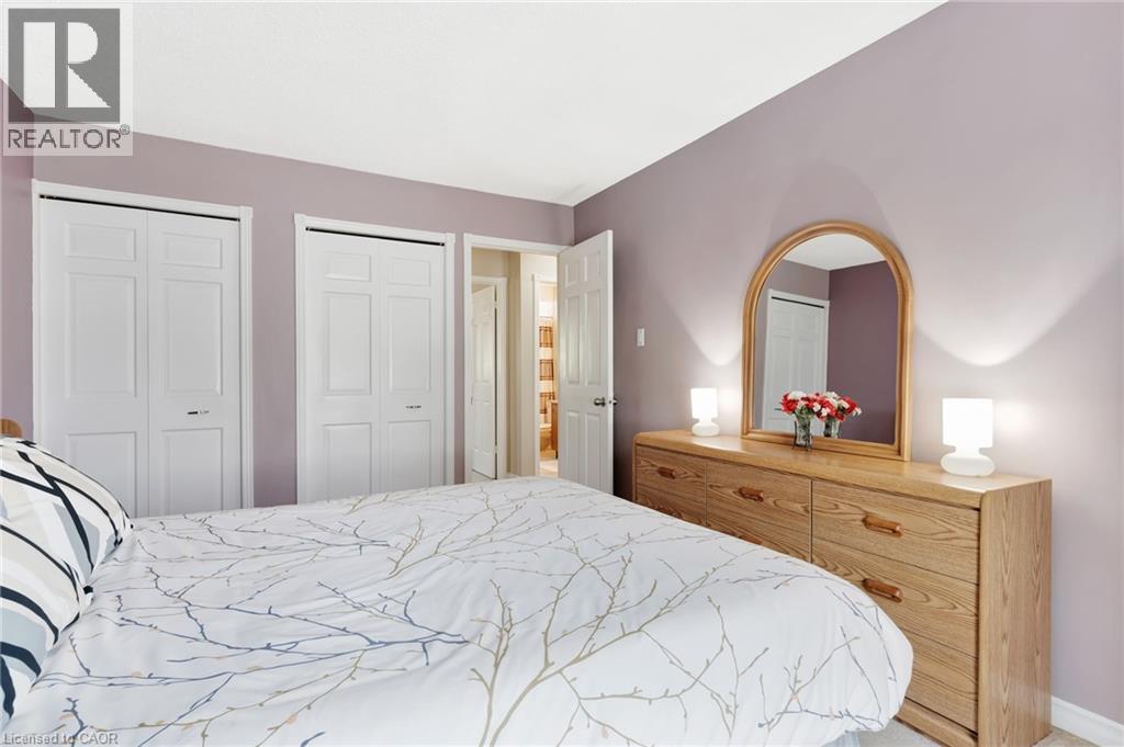 224 Erindale Crescent, Cambridge, ON