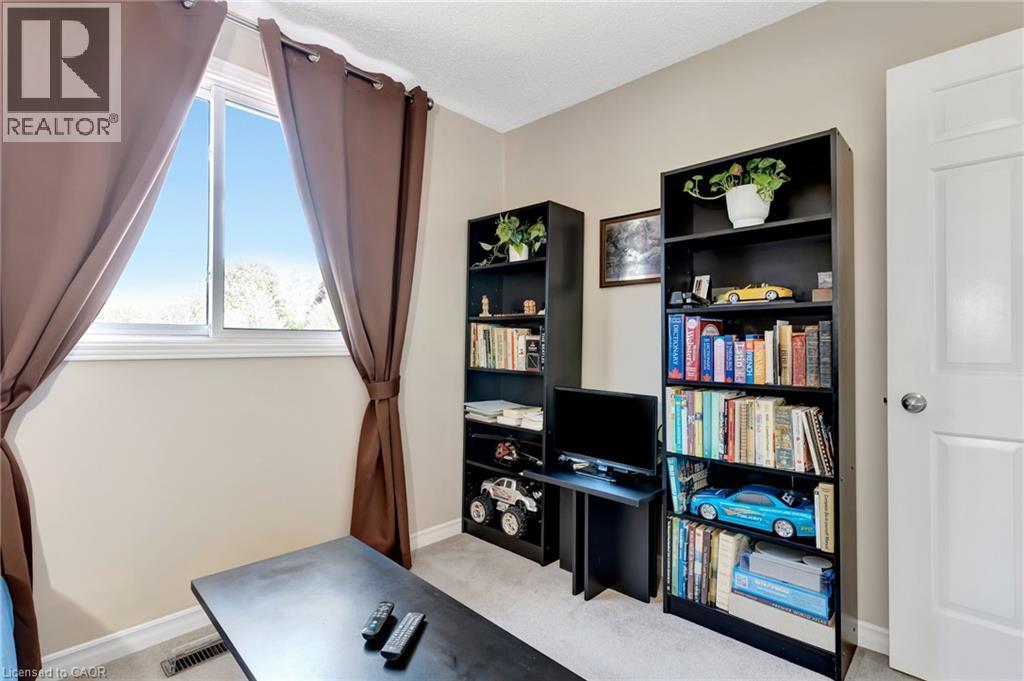 224 Erindale Crescent, Cambridge, ON