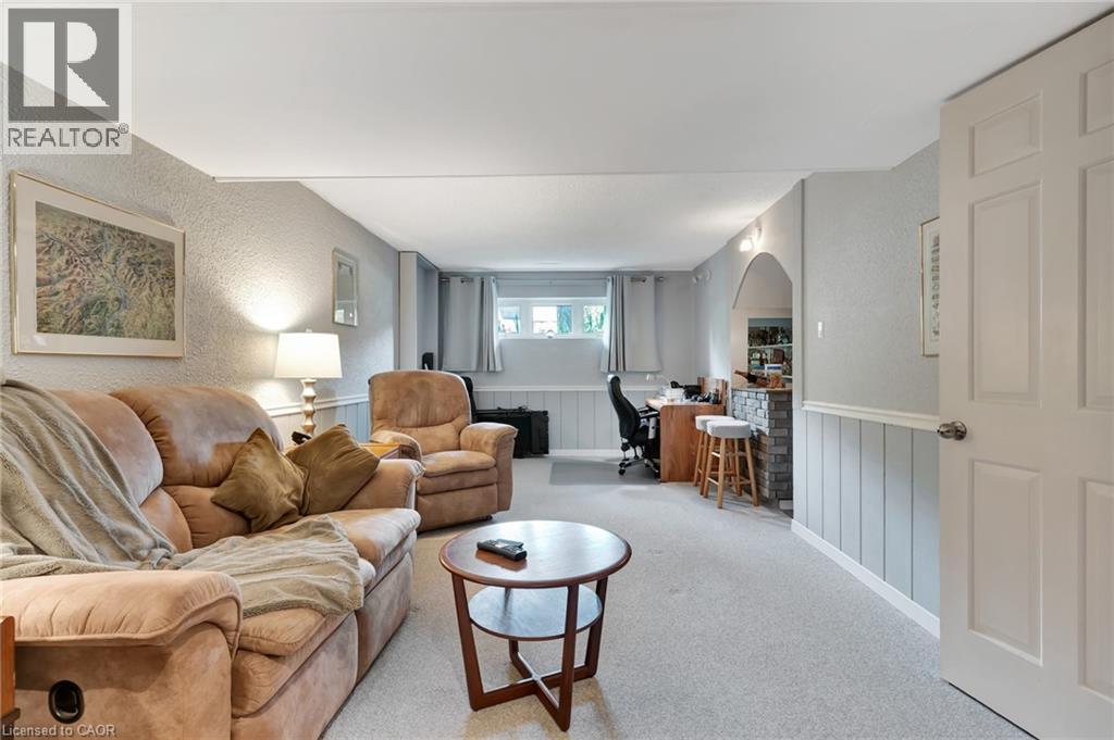 224 Erindale Crescent, Cambridge, ON