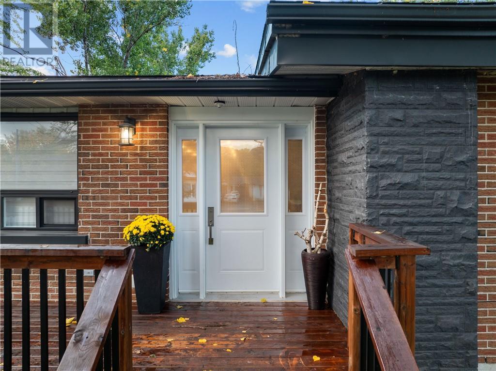 36 Oscar, Hanmer, ON