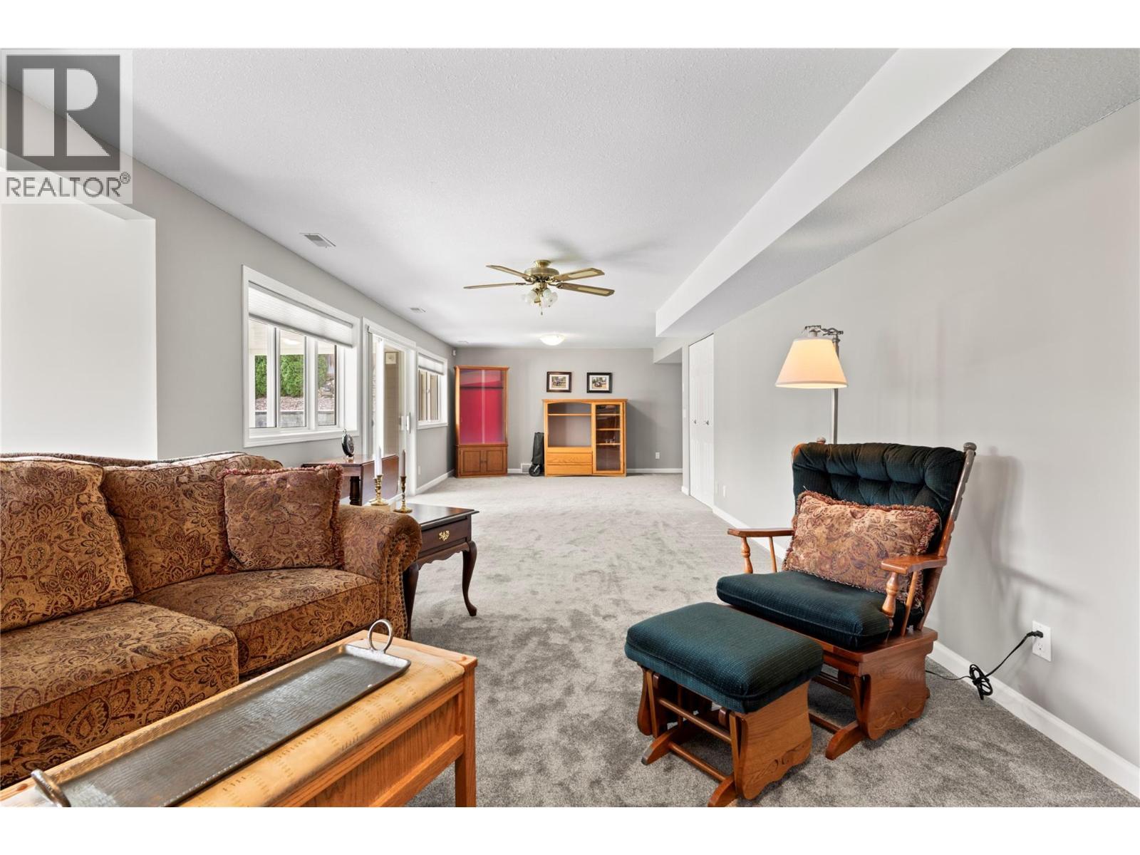 2934 Juniper Crescent, Sorrento, BC