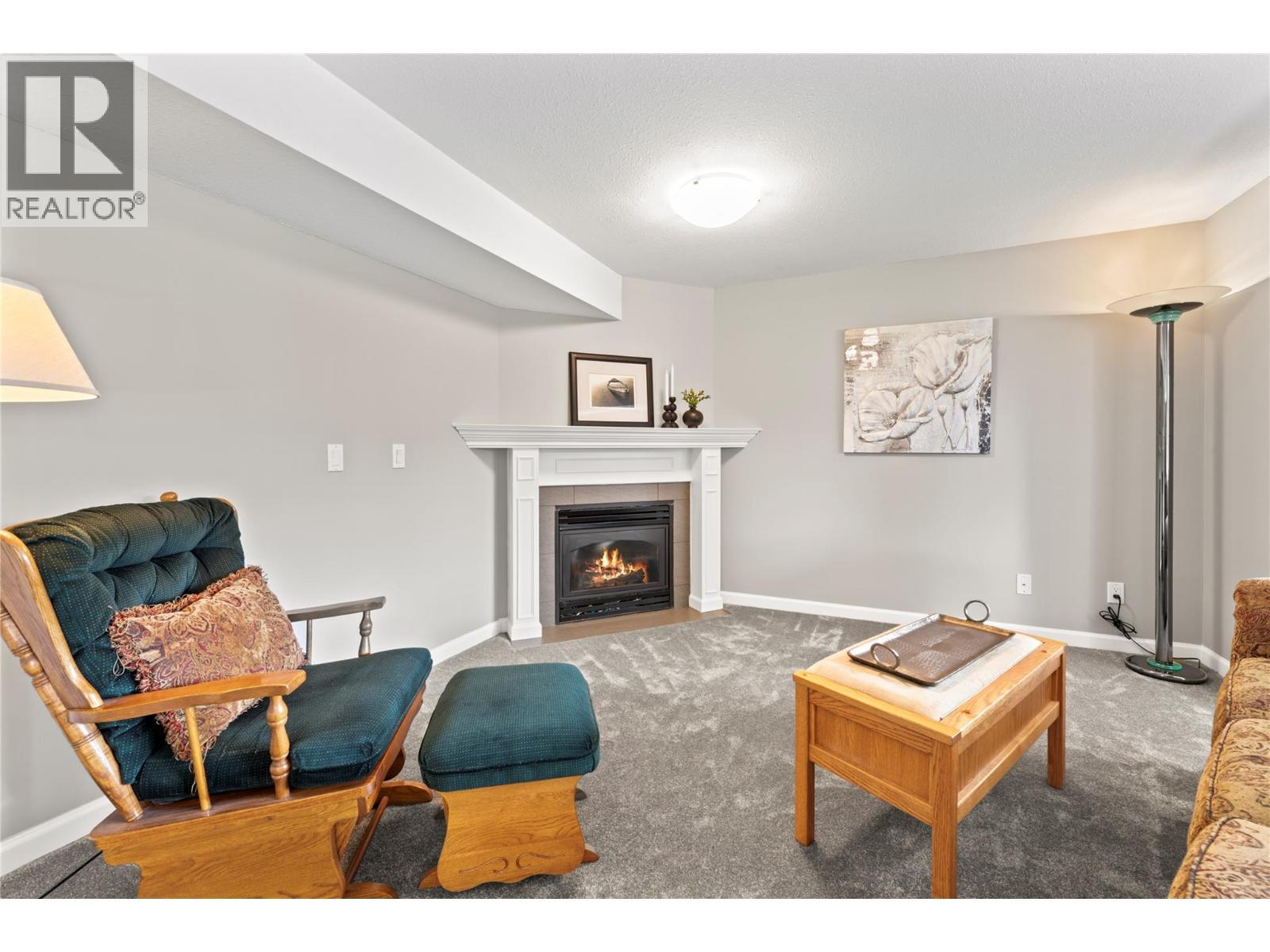2934 Juniper Crescent, Sorrento, BC