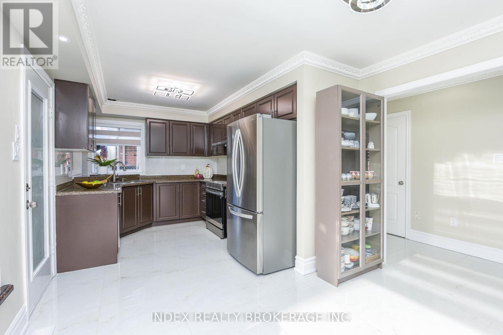 10 Leopard Gate, Brampton, ON