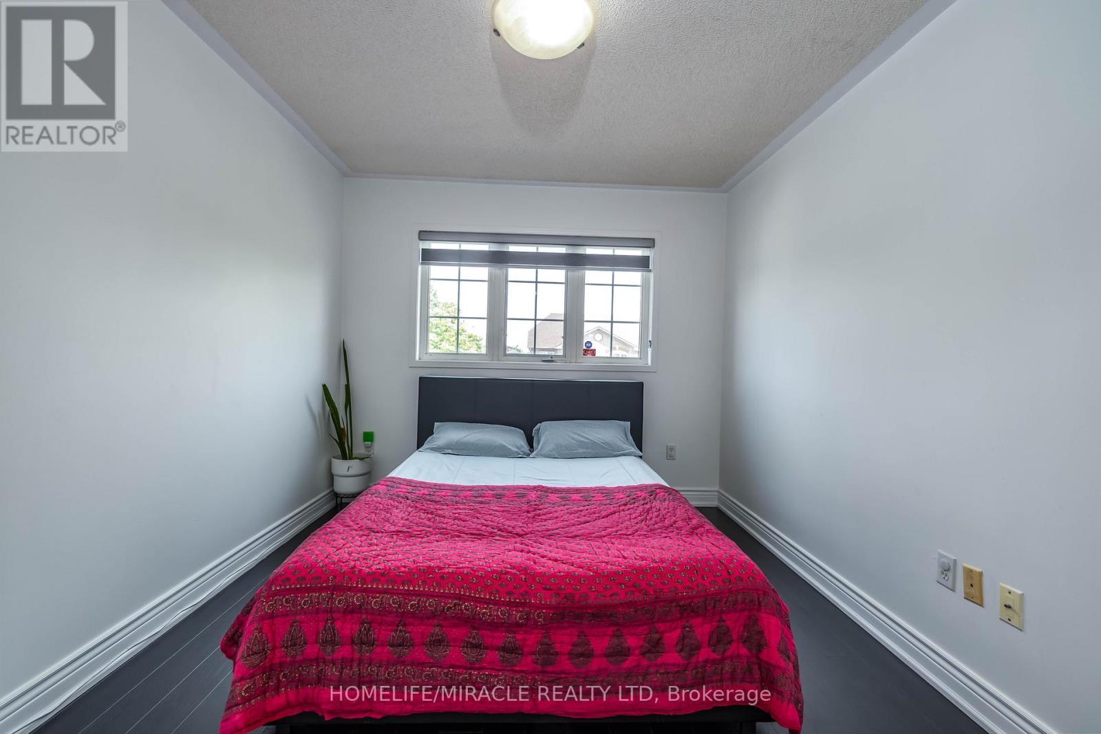 17 Baha Crescent, Brampton, ON