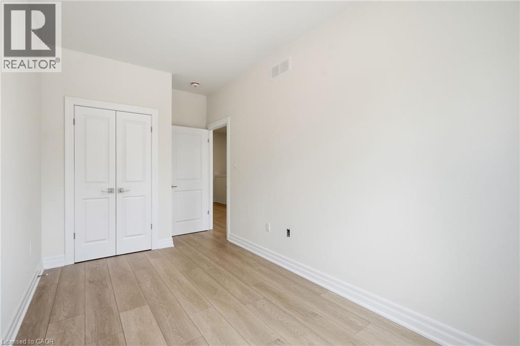 112 Forks Road E, Welland, ON