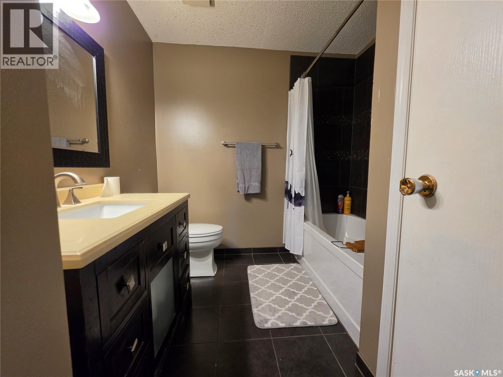 9 Stack Crescent, Meadow Lake, SK