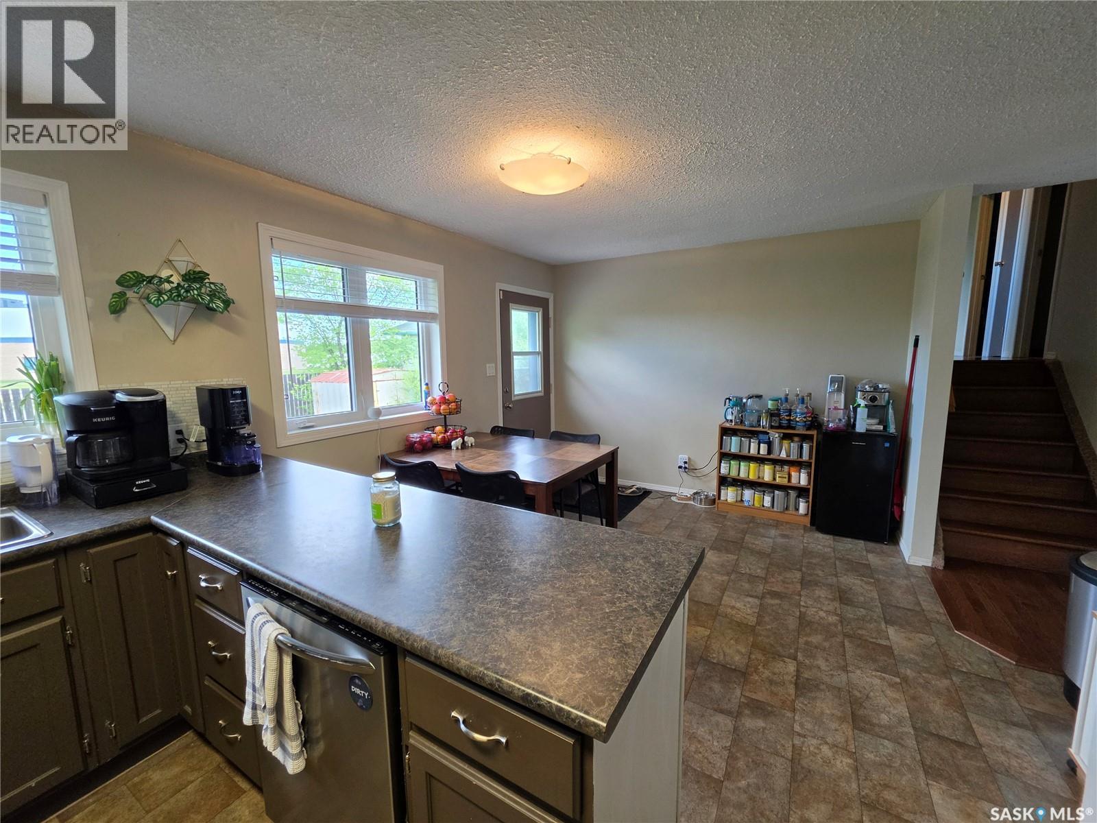 9 Stack Crescent, Meadow Lake, SK