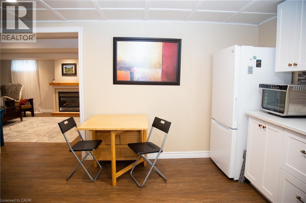42 Hawthorne Avenue, Simcoe, ON - Indoor With Fireplace