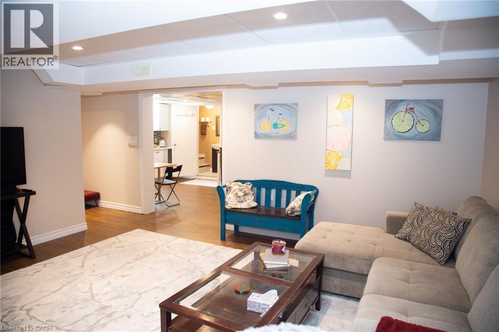 42 Hawthorne Avenue, Simcoe, ON - Indoor