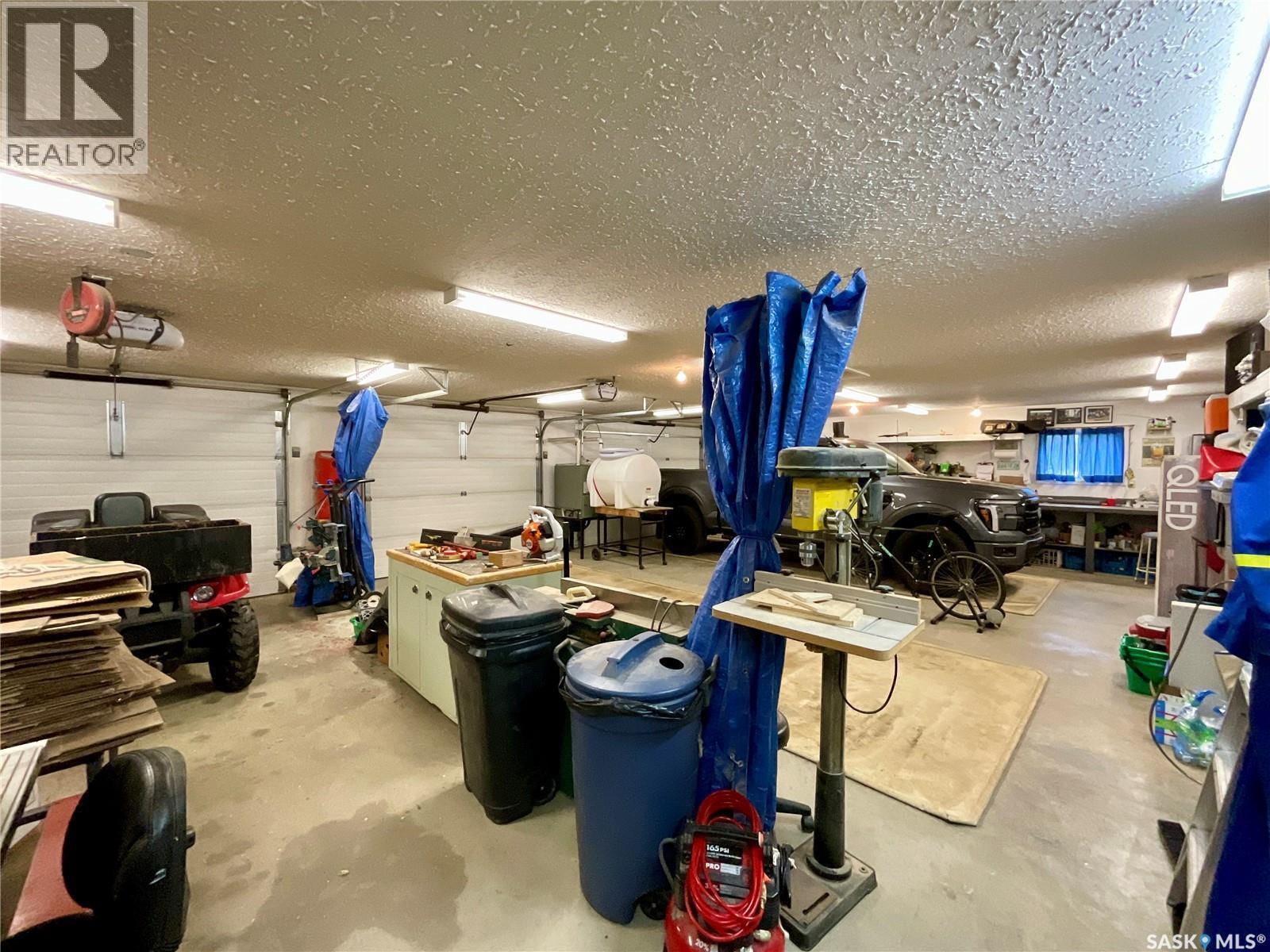 1302 Tatanka Drive, Sun Valley, SK