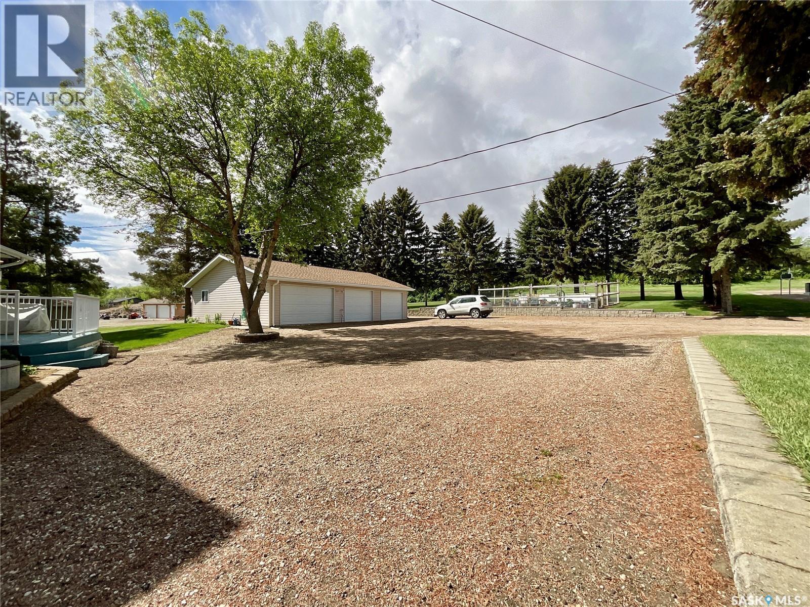 1302 Tatanka Drive, Sun Valley, SK