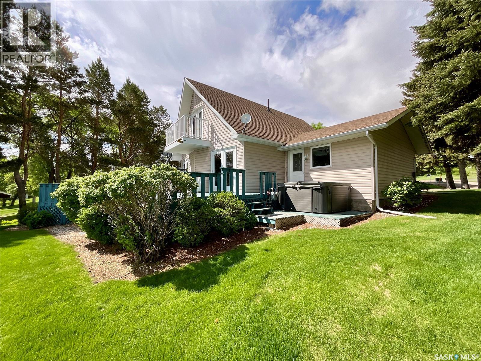 1302 Tatanka Drive, Sun Valley, SK