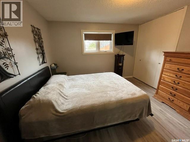 206 3Rd Avenue W, Canora, SK
