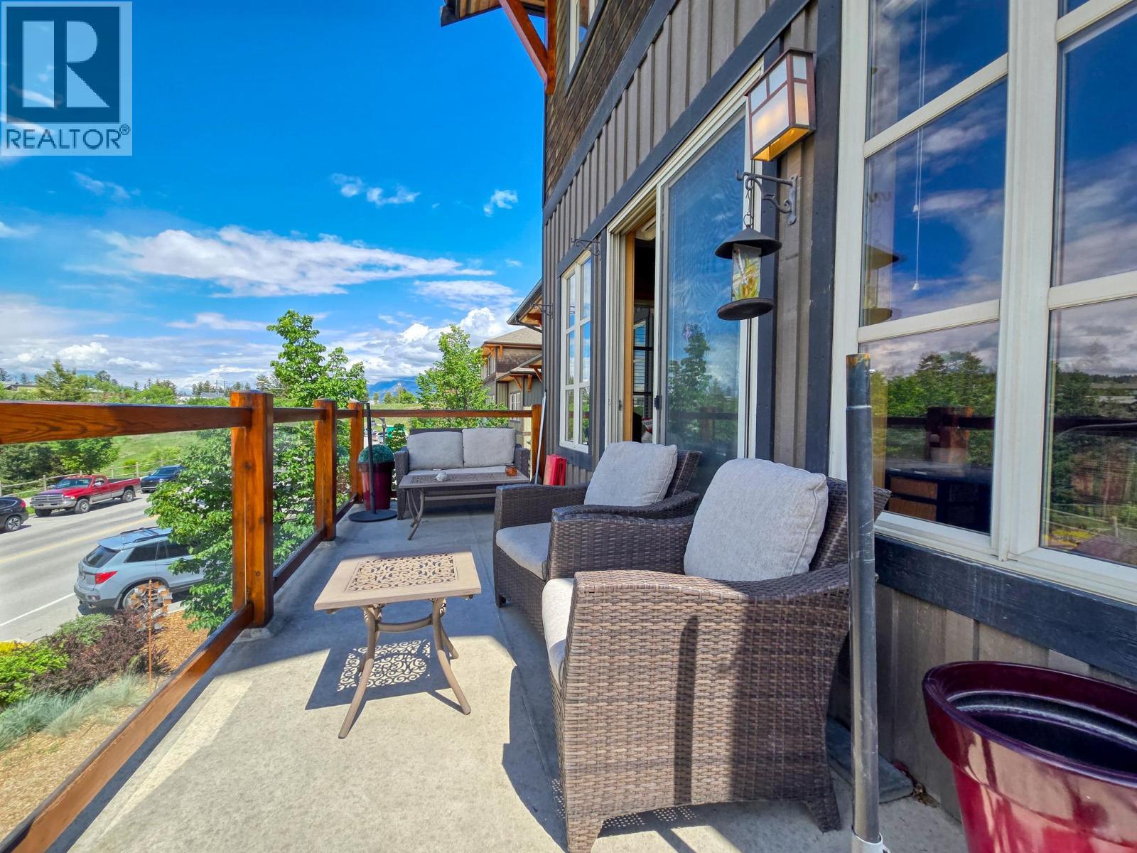 905 7Th Avenue Unit# 201, Invermere, BC