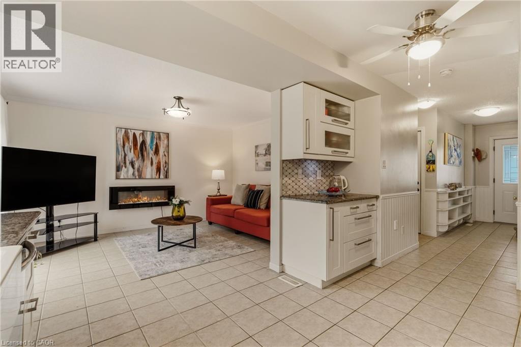 17 Piper Place, Caledonia, ON