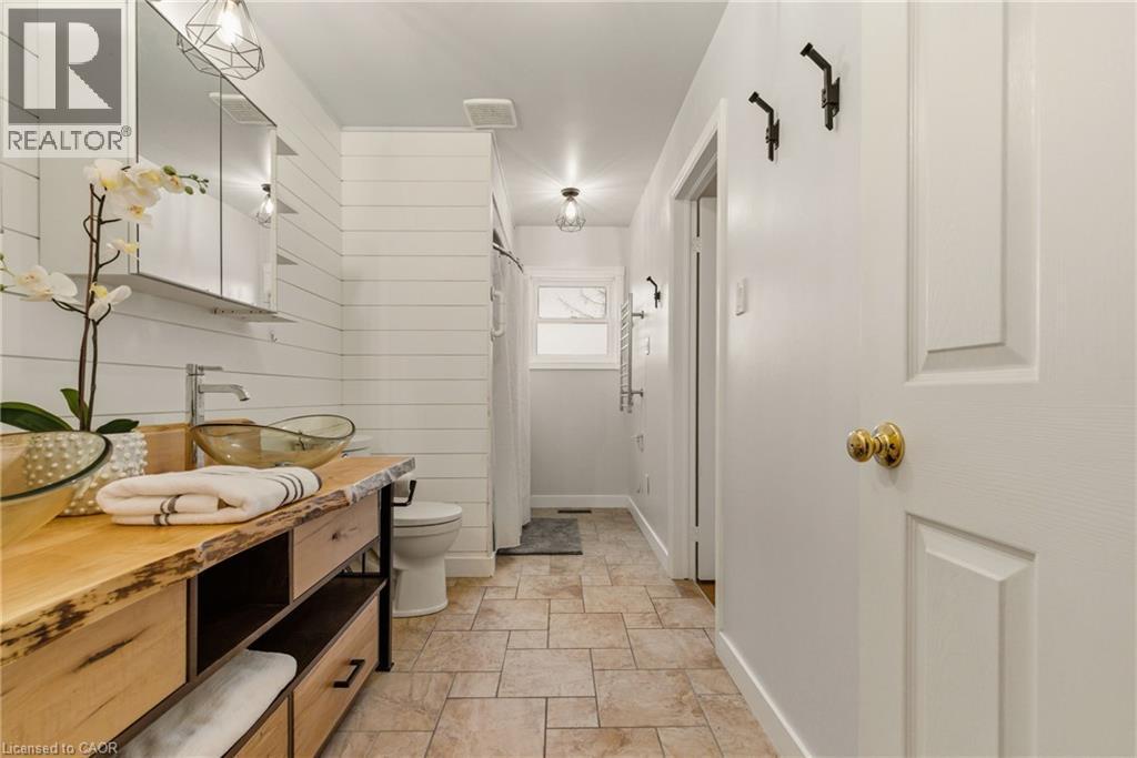 17 Piper Place, Caledonia, ON