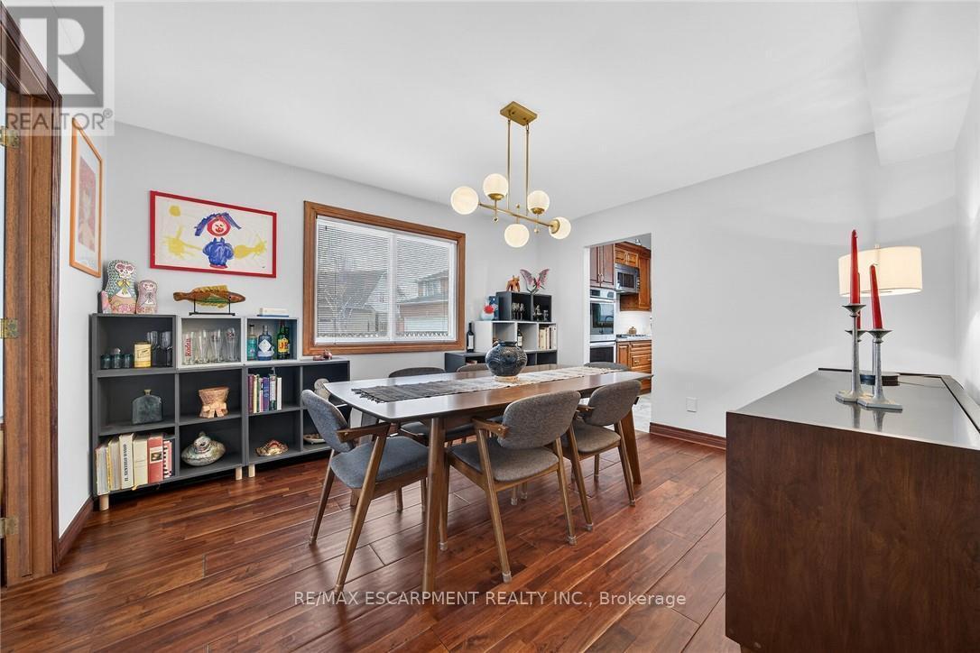 6 Regal Drive, Hamilton, ON