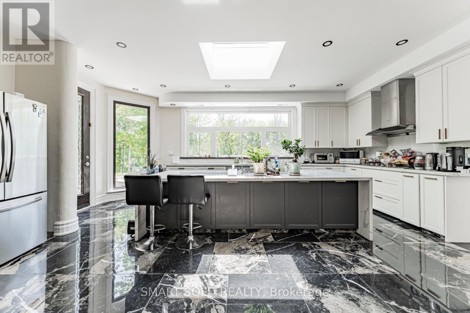 7602 Reesor Road, Markham, ON - Indoor Photo Showing Kitchen With Upgraded Kitchen