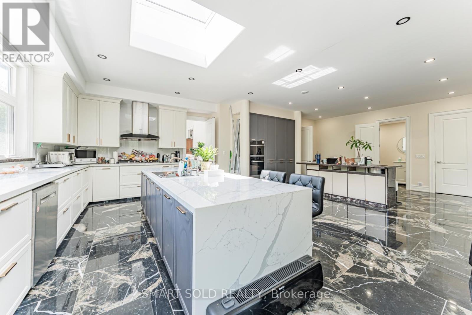 7602 Reesor Road, Markham, ON - Indoor Photo Showing Kitchen