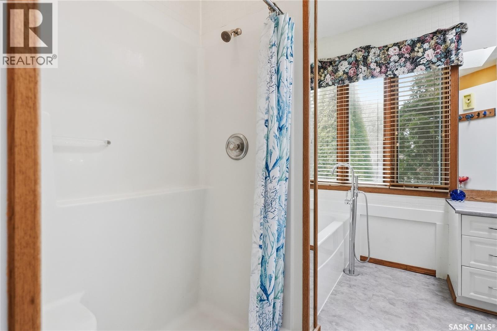 214 Forsyth Court, Saskatoon, SK