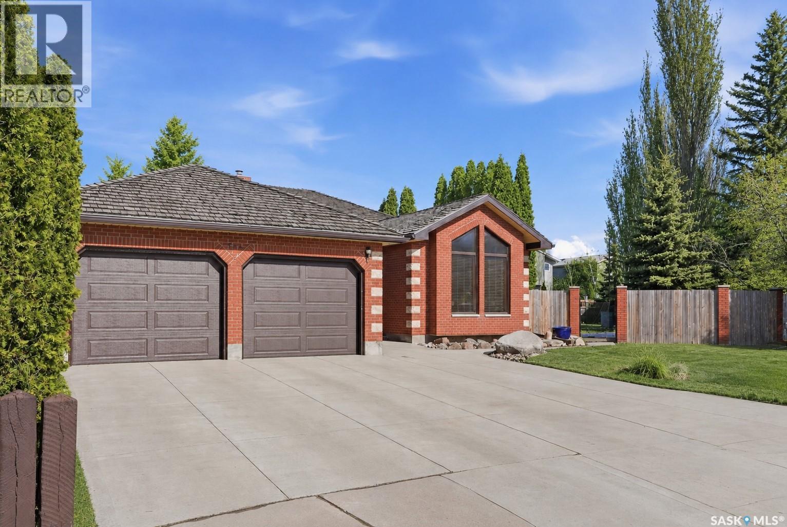 214 Forsyth Court, Saskatoon, SK