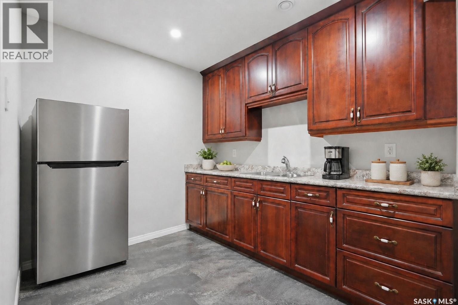 214 Forsyth Court, Saskatoon, SK