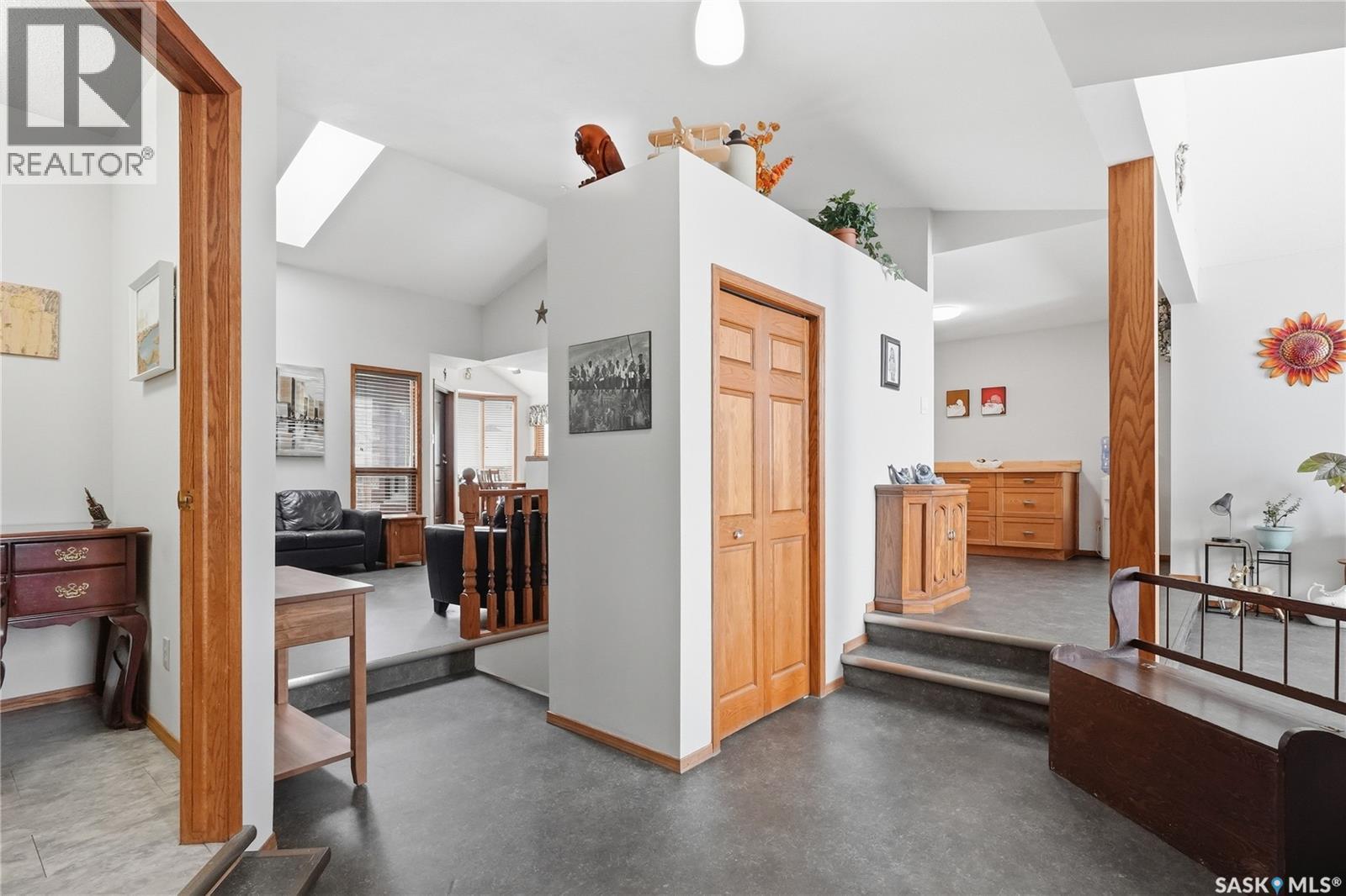 214 Forsyth Court, Saskatoon, SK