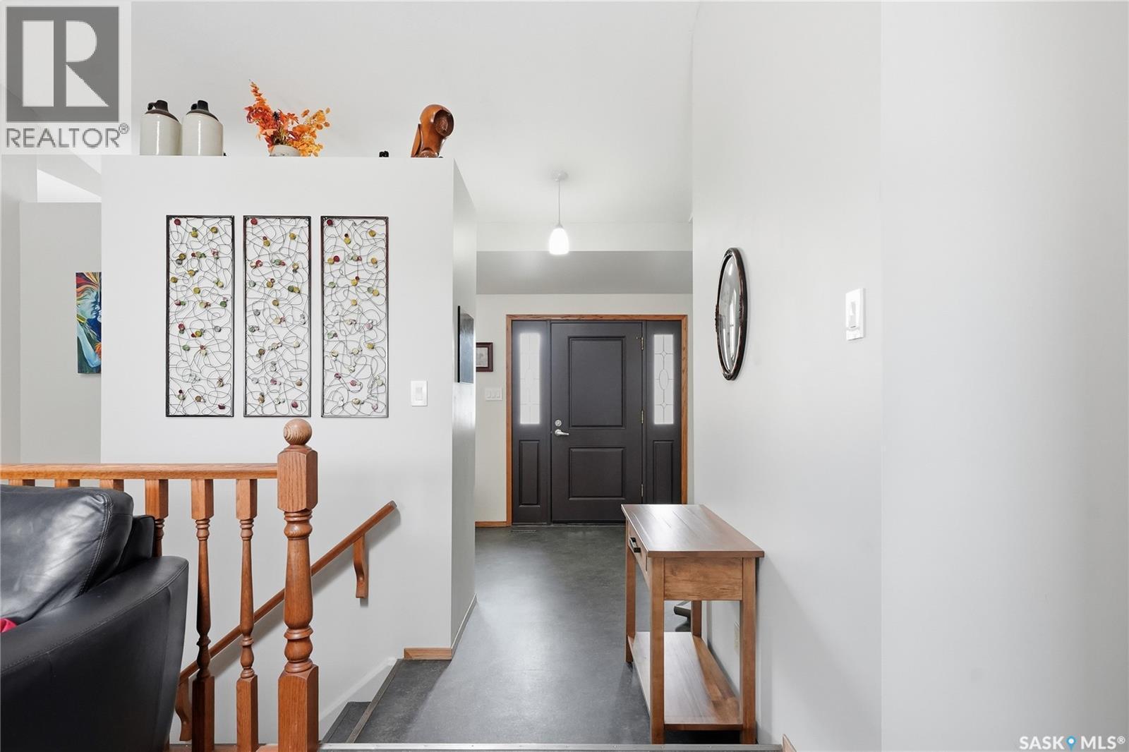 214 Forsyth Court, Saskatoon, SK