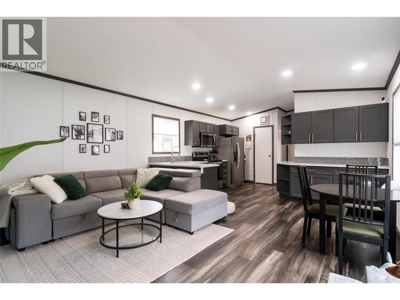 1705 Hillier Road Unit# 10, Sicamous, BC