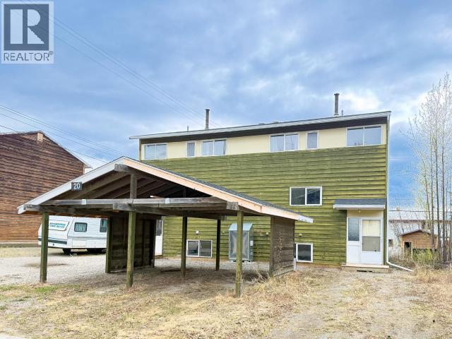18-20 Harper Street, Faro, YT