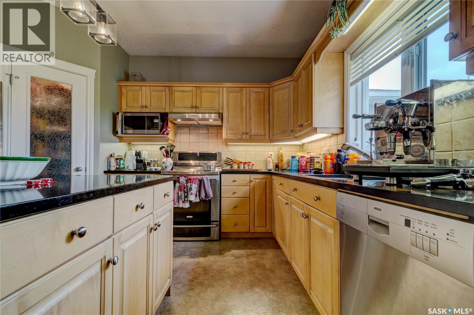 3511 Bishop Crescent E, Regina, SK