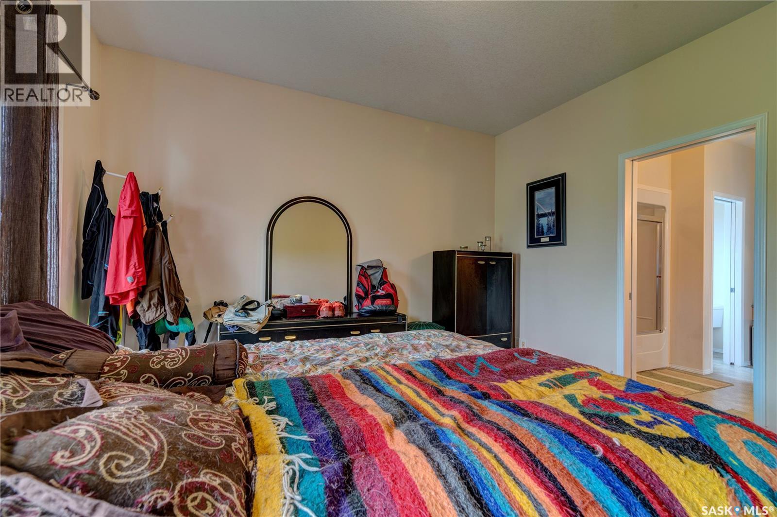 3511 Bishop Crescent E, Regina, SK