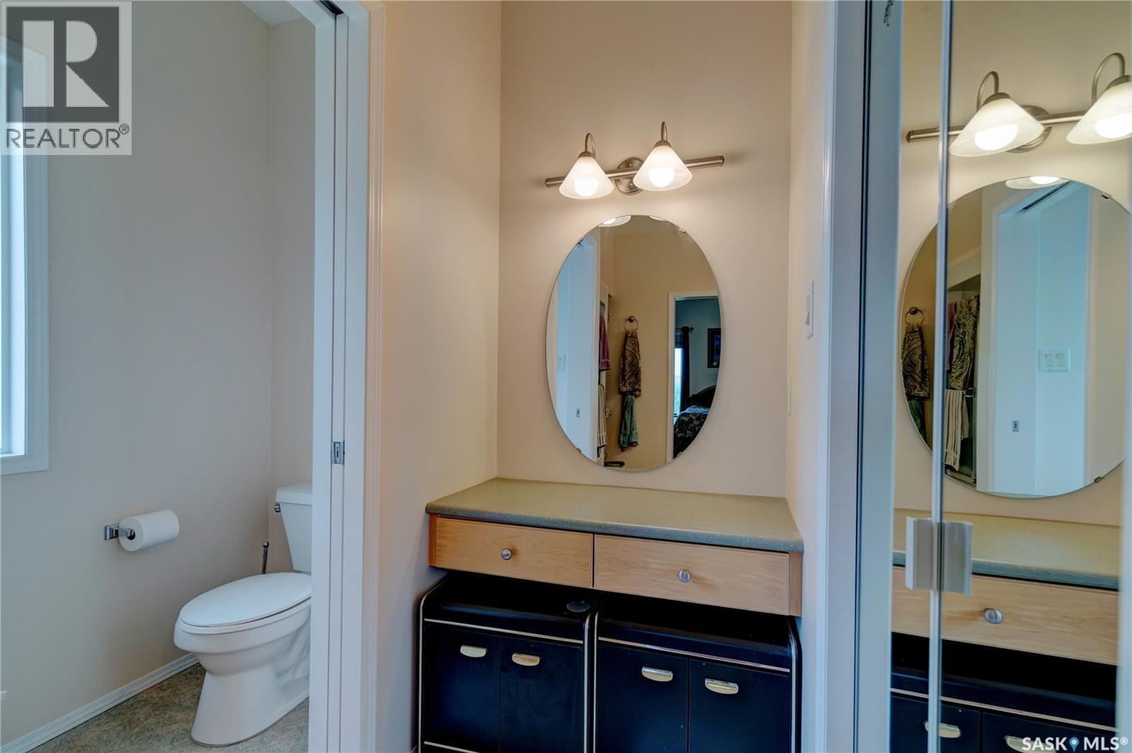 3511 Bishop Crescent E, Regina, SK