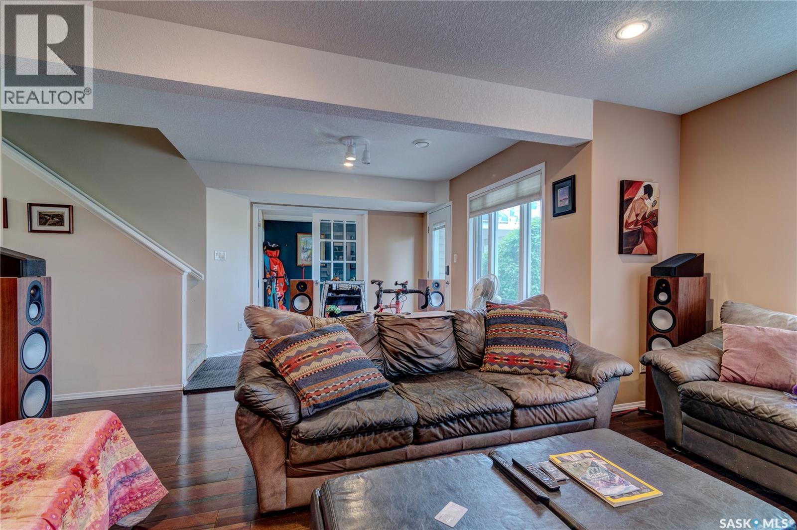 3511 Bishop Crescent E, Regina, SK