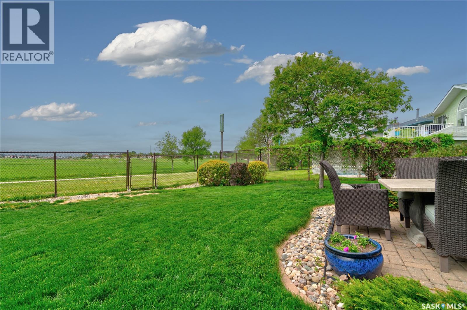 3511 Bishop Crescent E, Regina, SK