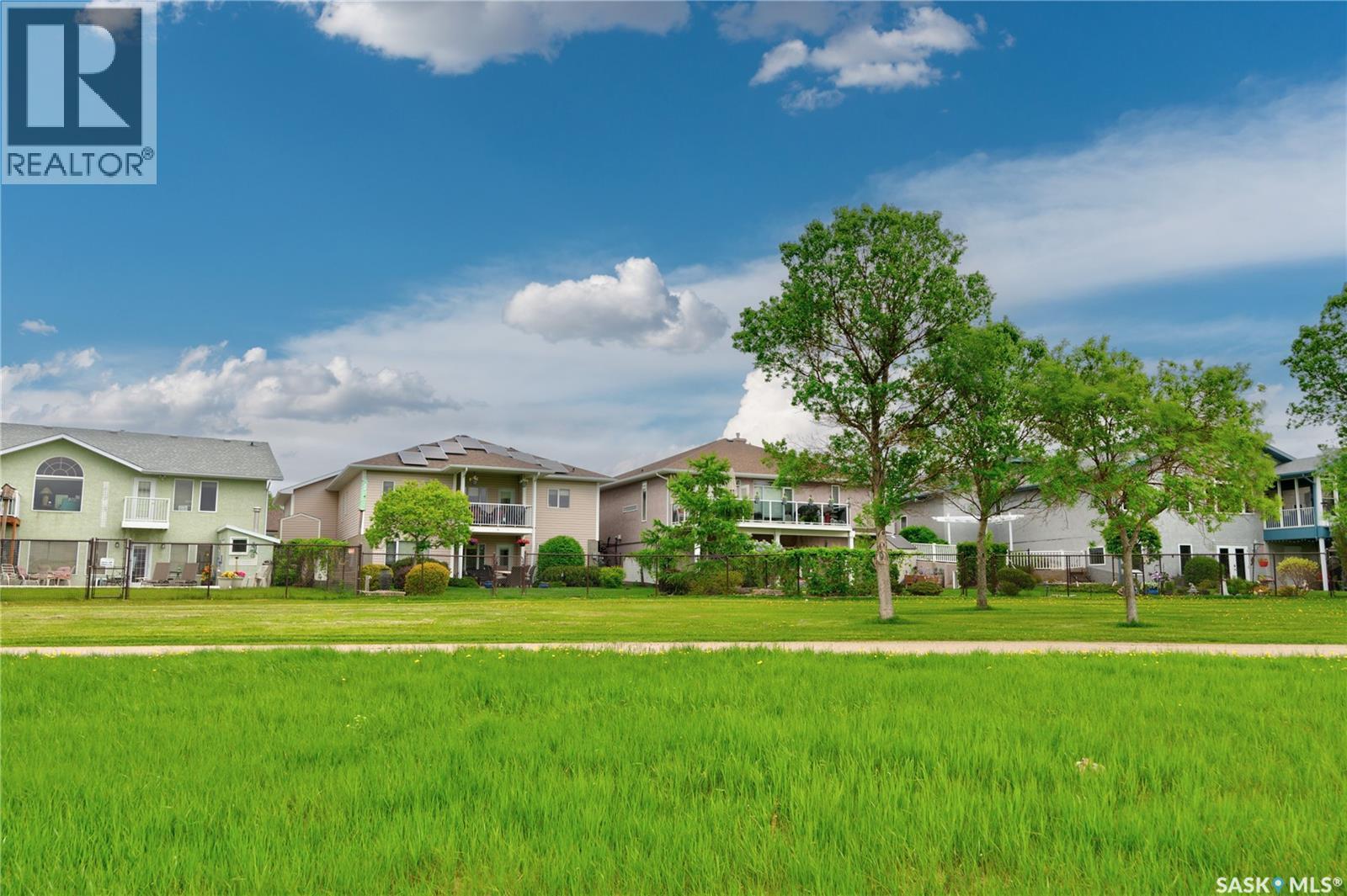 3511 Bishop Crescent E, Regina, SK