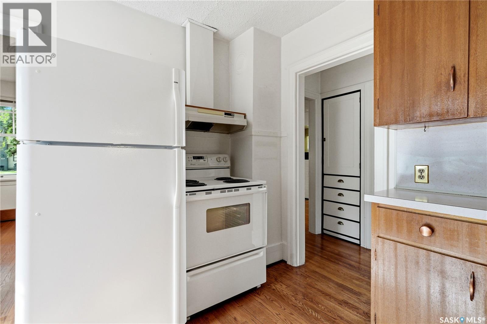 525 5Th Street E, Saskatoon, SK