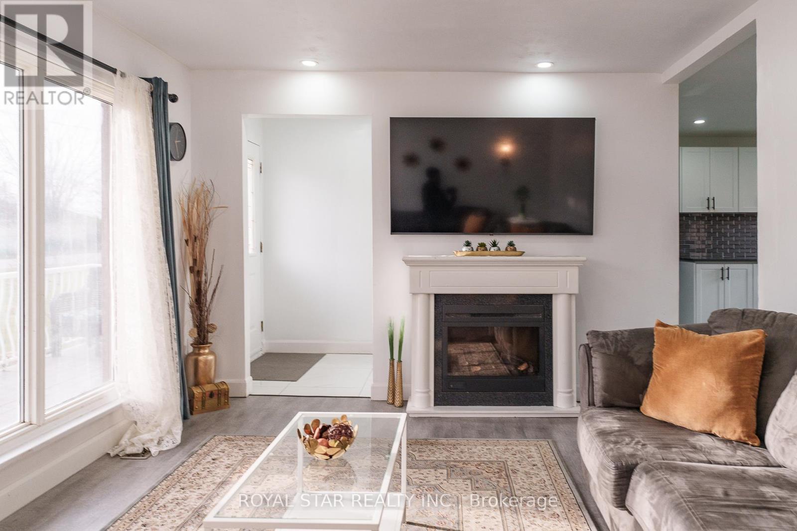 6540 Twenty Road E, Hamilton, ON
