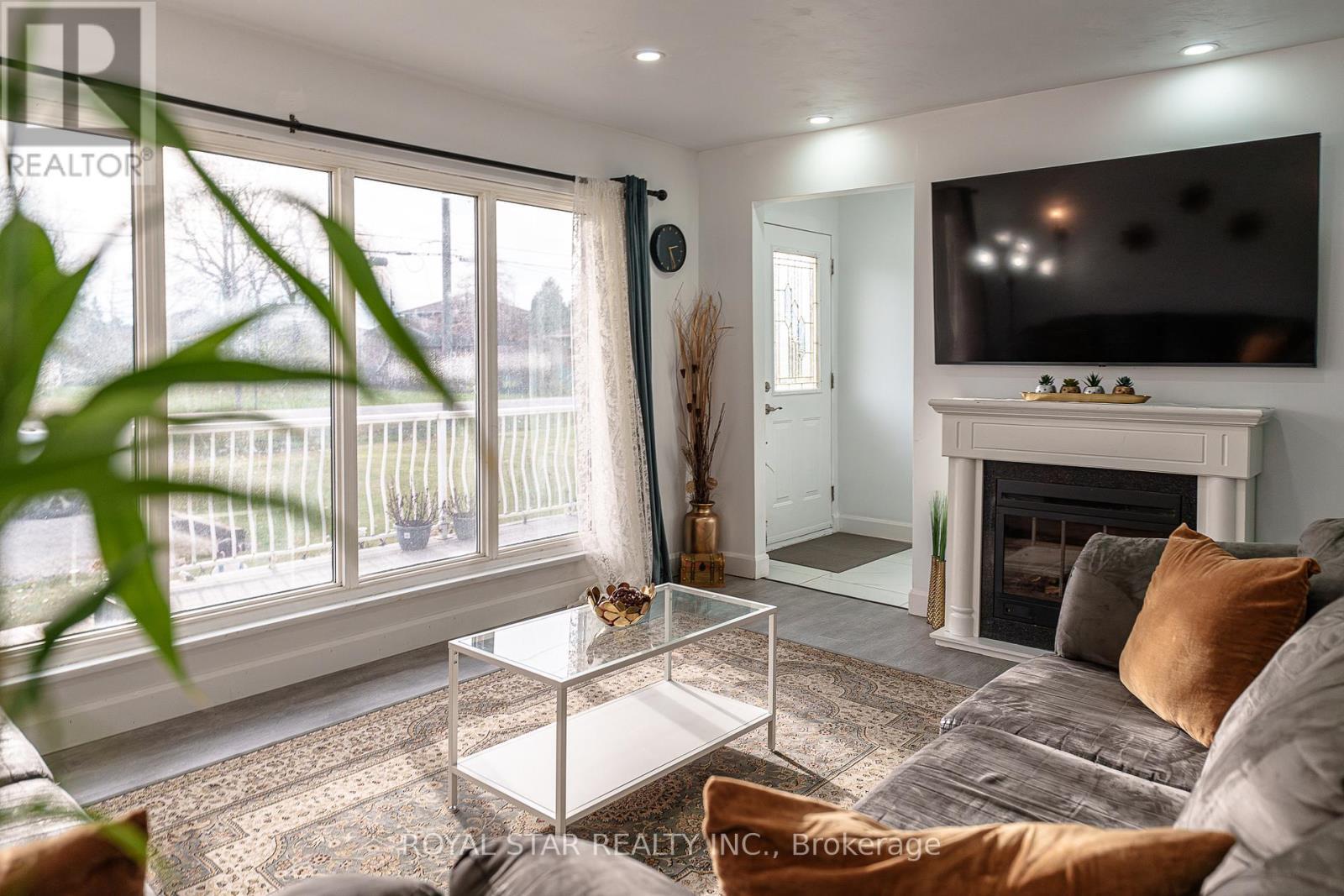 6540 Twenty Road E, Hamilton, ON