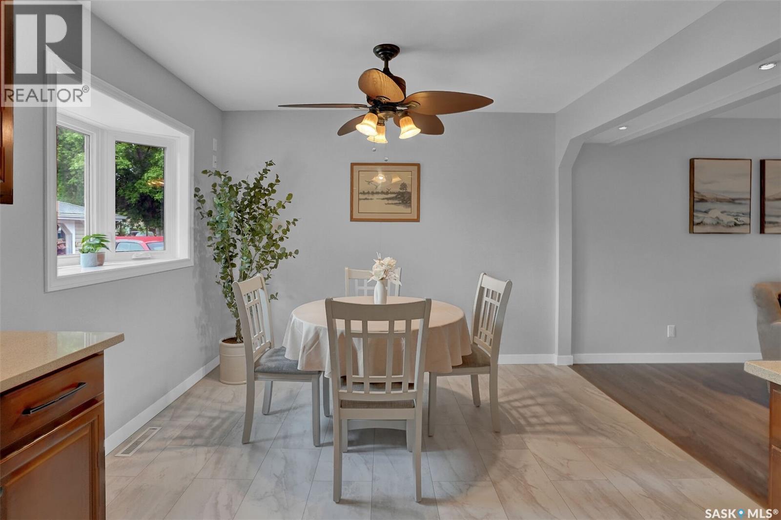 209 Douglas Avenue E, Regina, SK