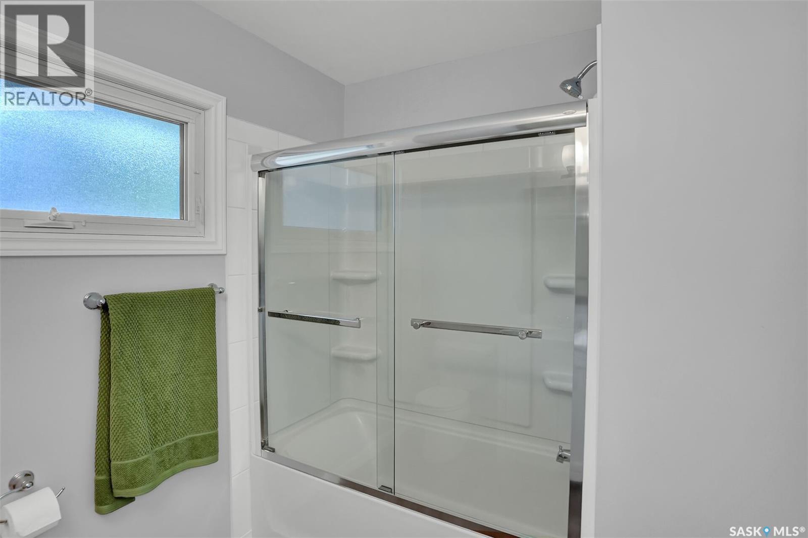 209 Douglas Avenue E, Regina, SK