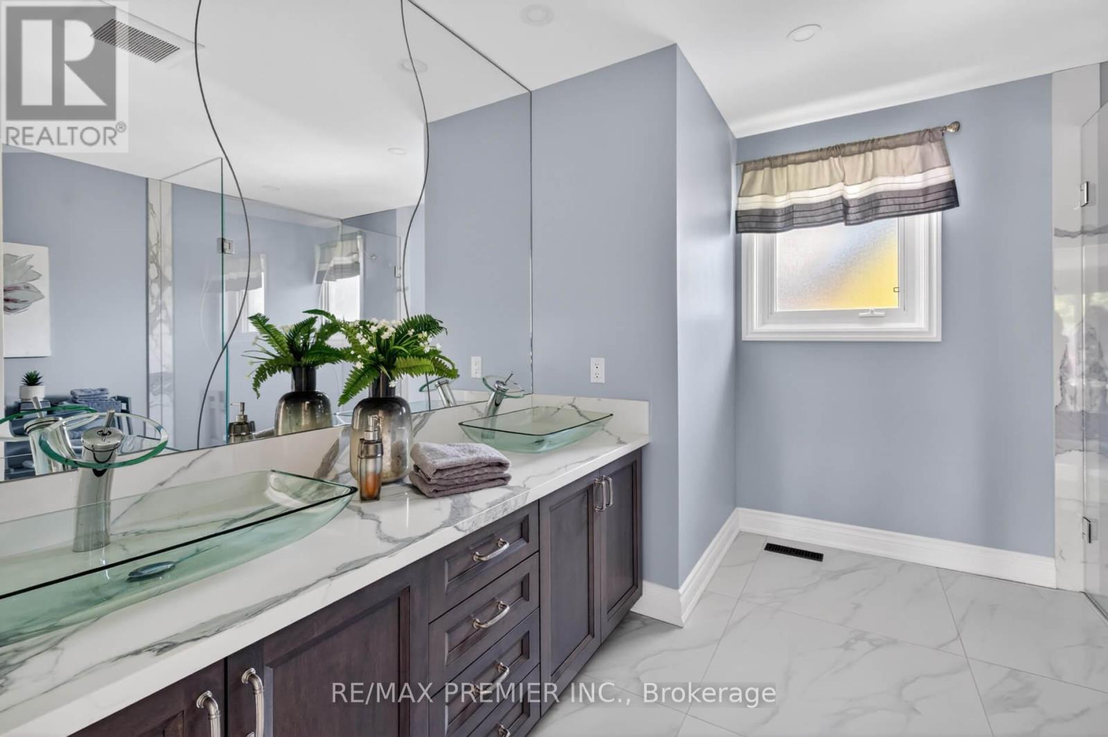 35 Lorengate Place, Vaughan, ON
