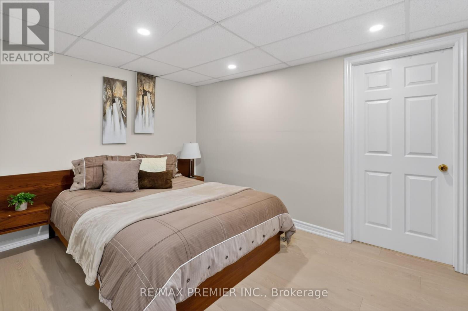 35 Lorengate Place, Vaughan, ON