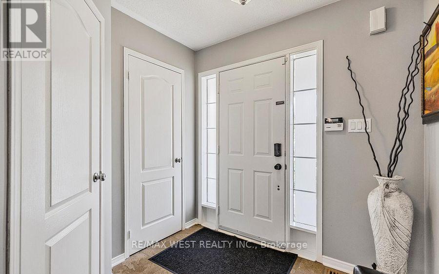 56 Lockheed Crescent, Brampton, ON