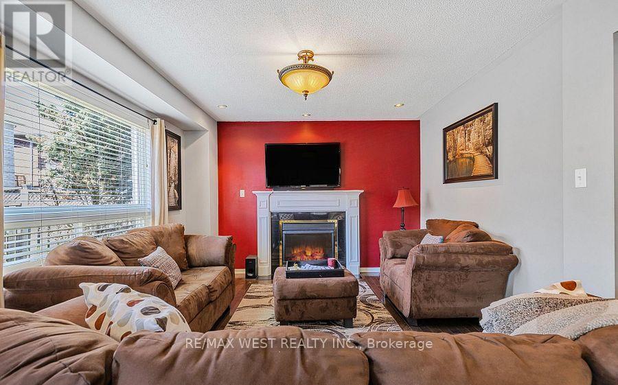 56 Lockheed Crescent, Brampton, ON