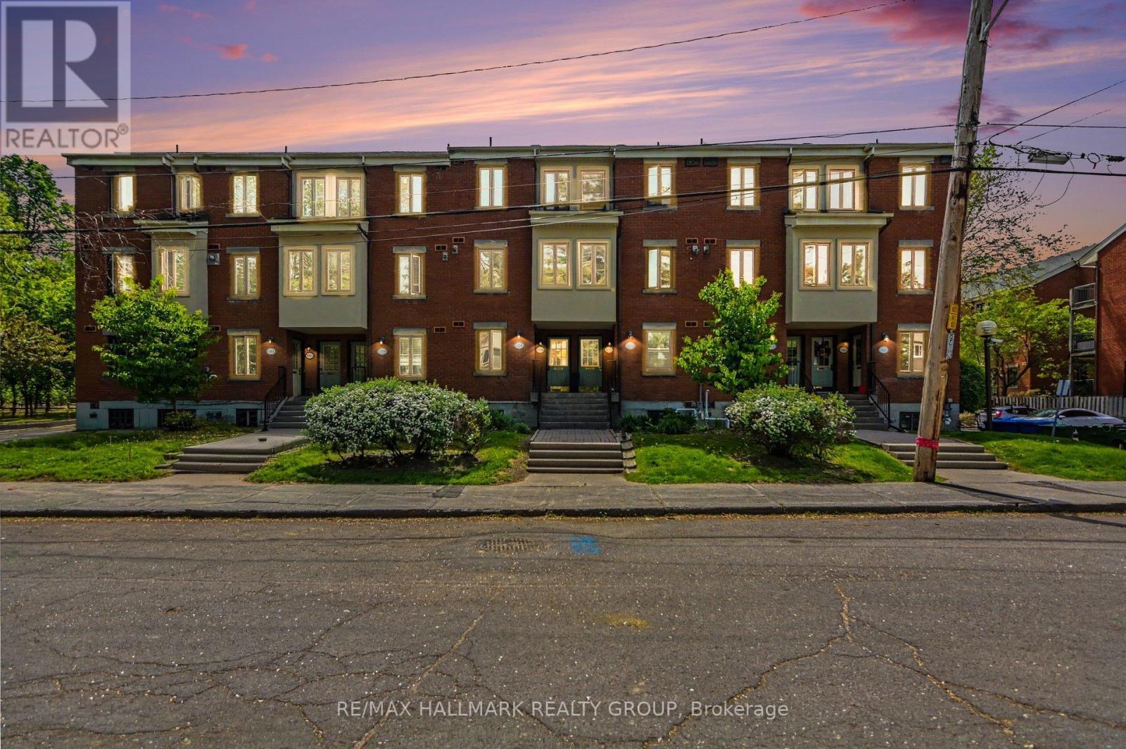 1168 Blasdell Avenue, Ottawa, ON