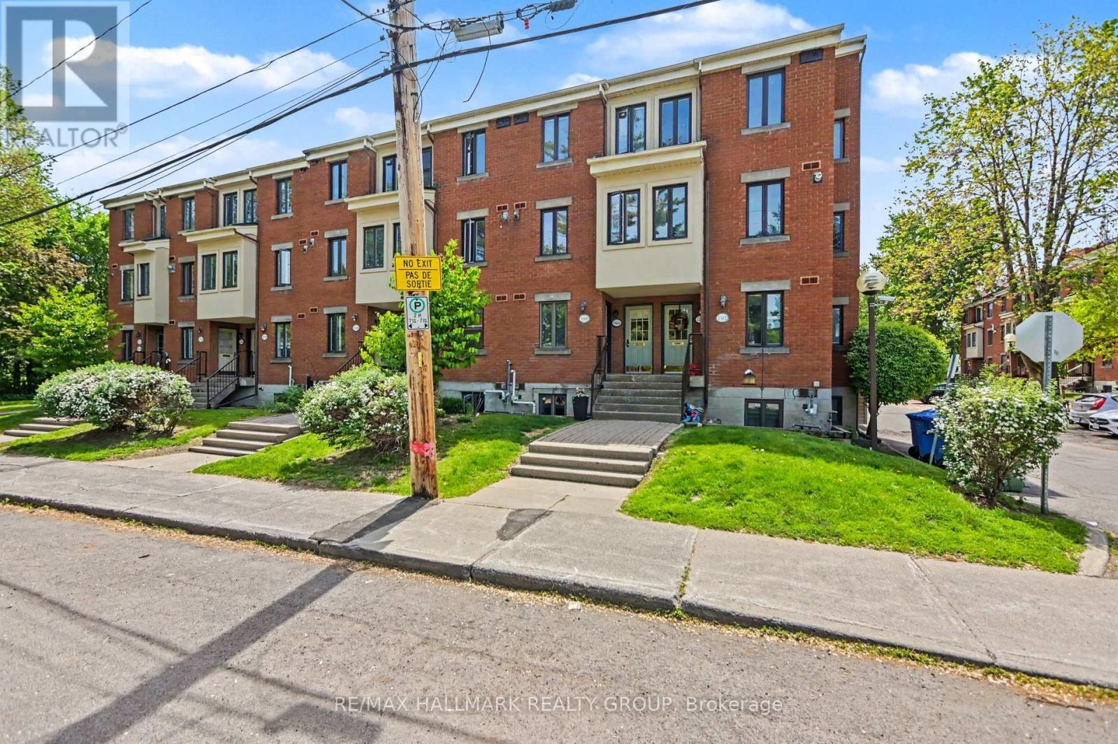 1168 Blasdell Avenue, Ottawa, ON
