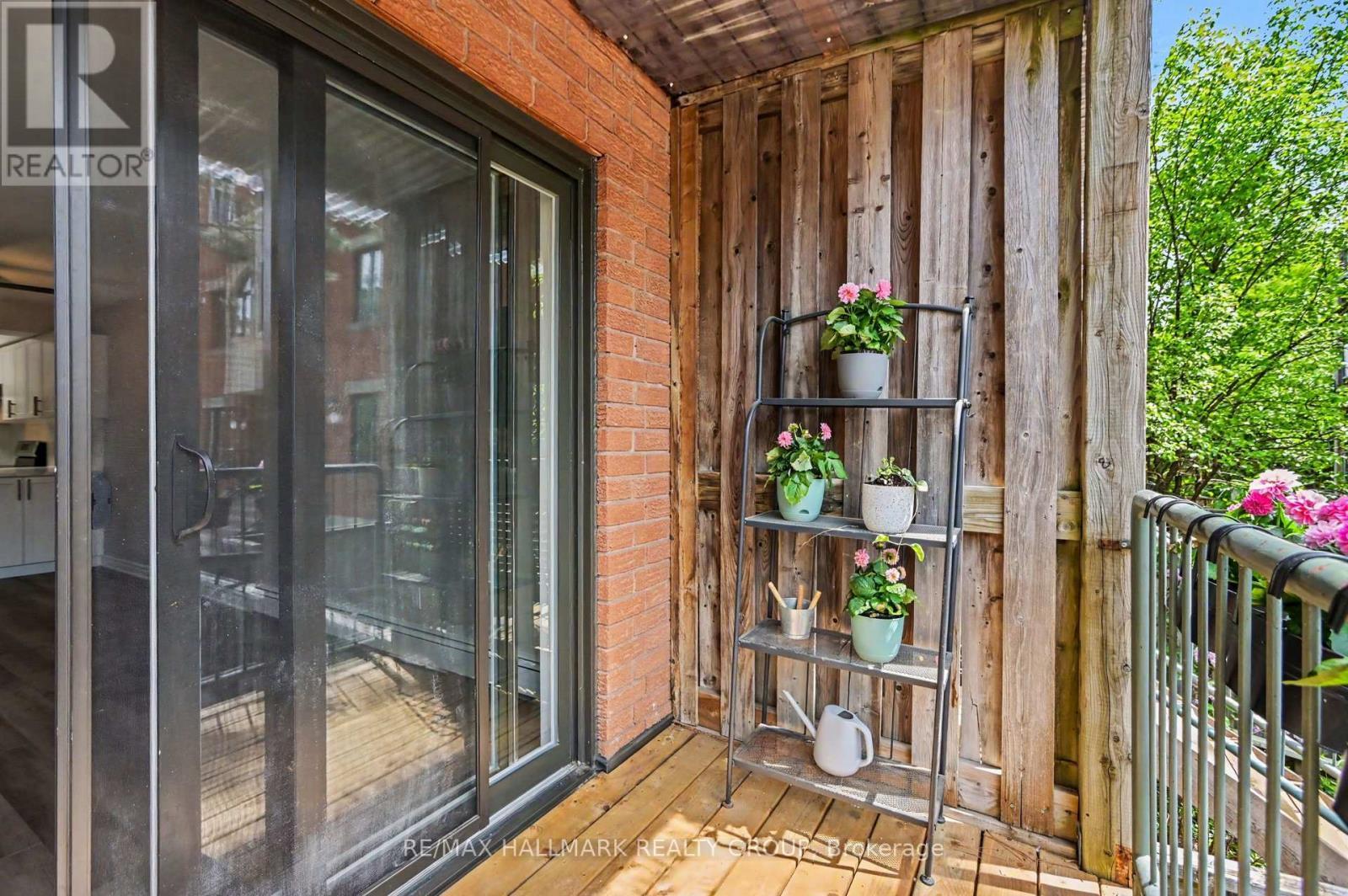 1168 Blasdell Avenue, Ottawa, ON